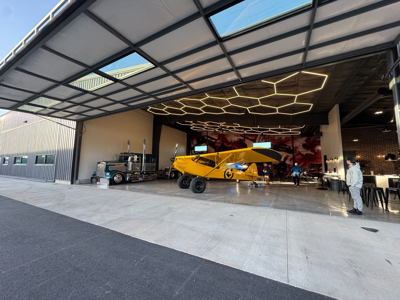 Hex Garage Lights 3000k color temperature in Private Hanger